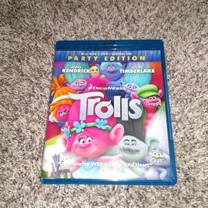Trolls Blu-Ray + DVD + Party Mode Set